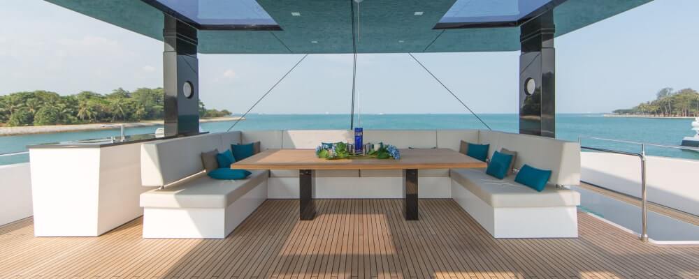 Sunreef-Supreme-luxury-catamaran
